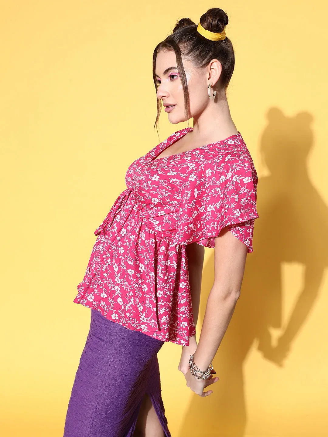 Berrylush Women Pink & White Floral Printed V-Neck Tie-Up Front Crepe Regular Peplum Top