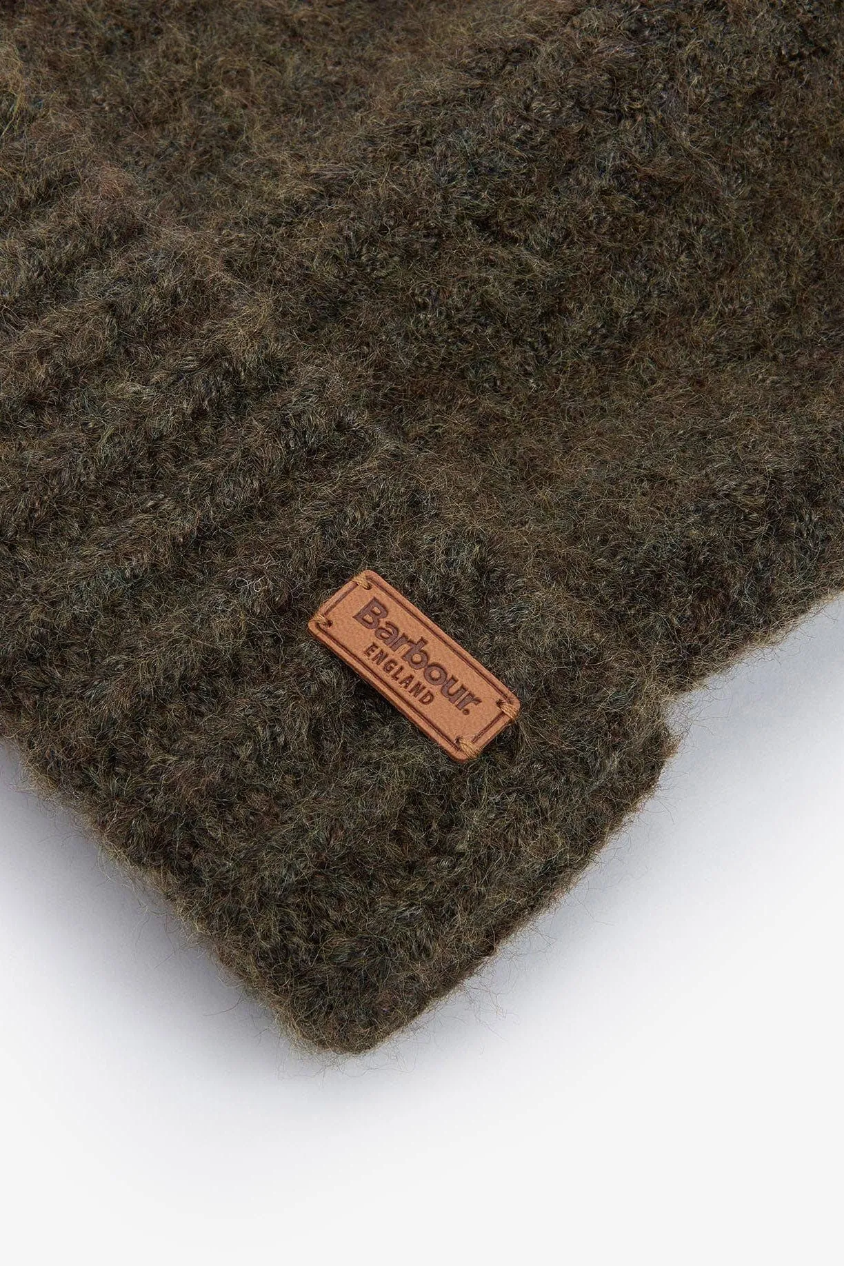 Saltburn Beanie And Tartan Scarf Gift Set - Ancient Loden