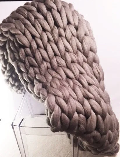 Super Chunky 100% Merino Wool Yarn. Silver